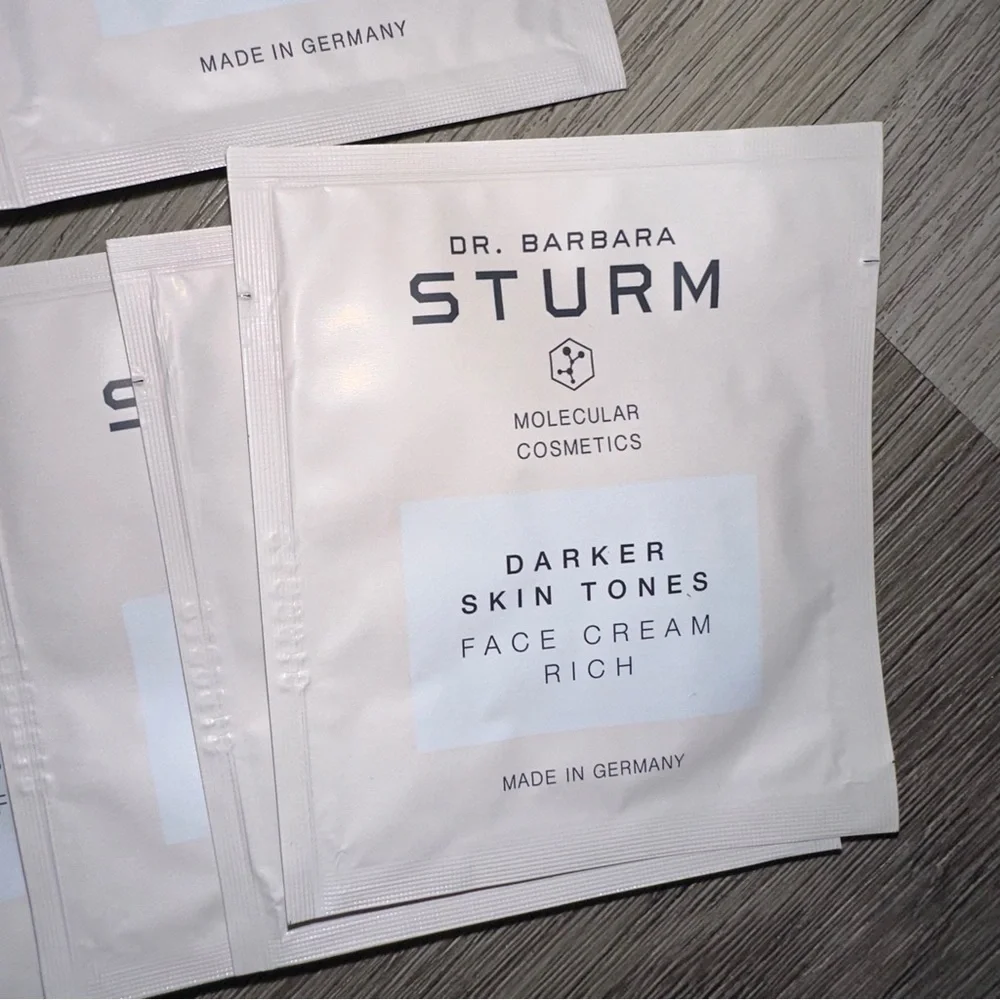 LOT 60 Dr Barbara Sturm Darker Skin Tones Face Cream Rich Samples